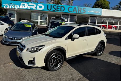 White 2016 Subaru XV Wagon 2.0I