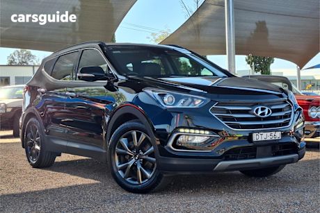 Black 2017 Hyundai Santa FE Wagon Active X
