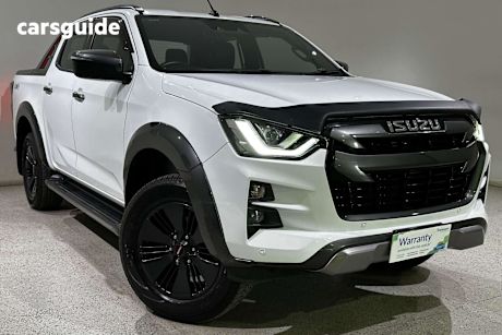 White 2022 Isuzu D-MAX Crew Cab Utility X-Terrain (4X4)