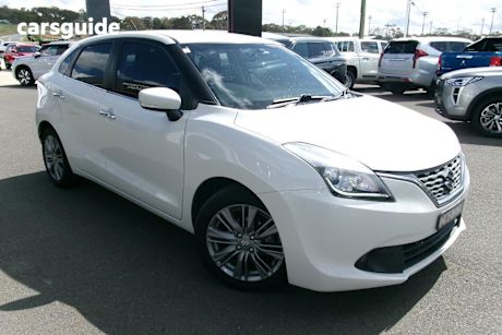 White 2016 Suzuki Baleno Hatchback Glx Turbo