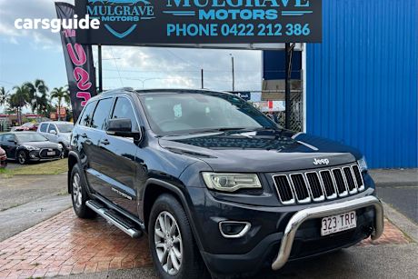 Grey 2014 Jeep Grand Cherokee Wagon Laredo (4X4)