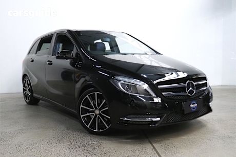 Black 2013 Mercedes-Benz B250 Hatchback
