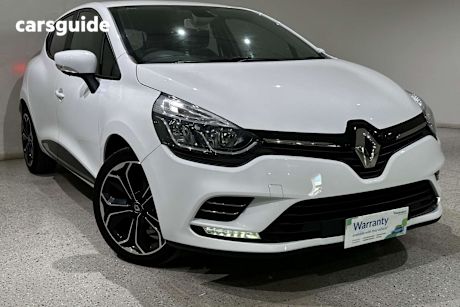 White 2019 Renault Clio Hatchback Formula Edition