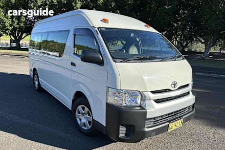 White 2015 Toyota HiAce Bus Commuter