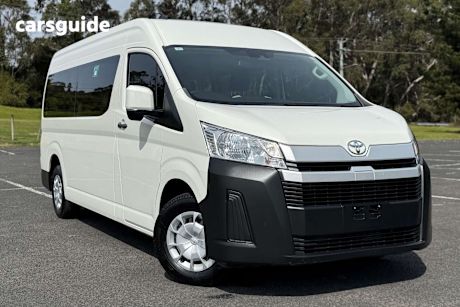 White 2019 Toyota HiAce Bus Commuter (12 Seats)