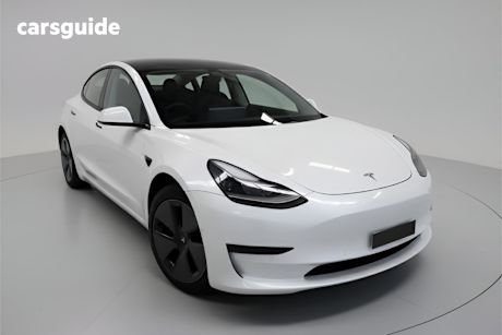 White 2022 Tesla Model 3 Sedan Rear-Wheel Drive