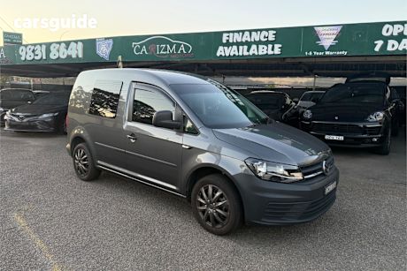 Grey 2020 Volkswagen Caddy Van Tsi220