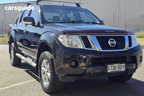 Black 2014 Nissan Navara Dual Cab Pick-up St (4X4)