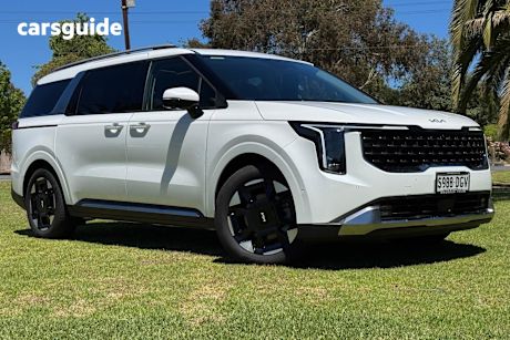 White 2025 Kia Carnival Wagon Gt-Line Lite