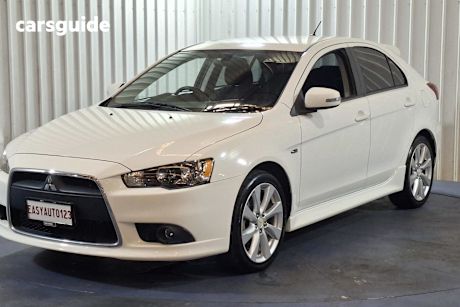White 2014 Mitsubishi Lancer Hatchback Gsr Sportback