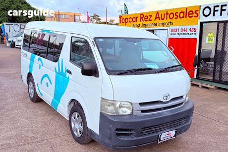 White 2008 Toyota HiAce Wagon COMMUTER