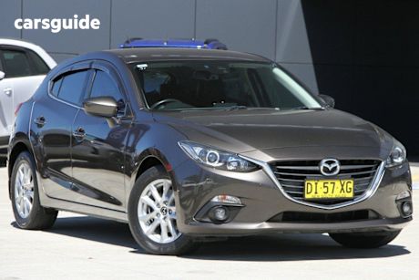 Grey 2015 Mazda 3 Hatchback Touring