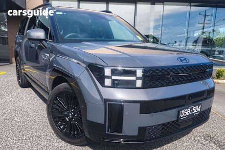 Grey 2025 Hyundai Santa FE Wagon Hev (Awd)