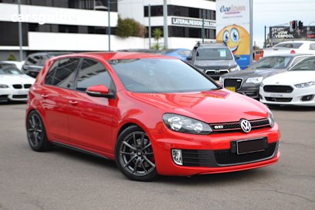 Red 2009 Volkswagen Golf Hatchback Gti