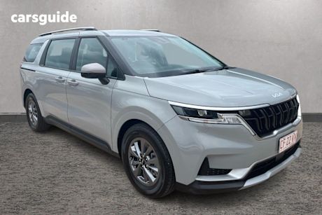 Silver 2023 Kia Carnival Wagon S