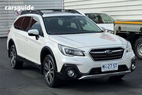 White 2019 Subaru Outback Wagon 2.5I Premium