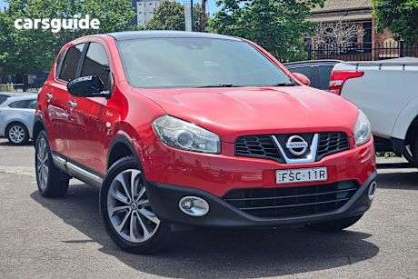 Red 2012 Nissan Dualis SUV J10 SERIES II TI 5DR MAN 6SP 435KG 2.0I