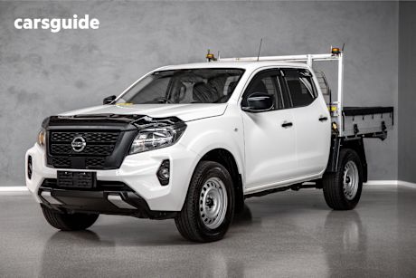 White 2021 Nissan Navara Dual Cab Pick-up Sl (4X2)