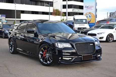 Black 2016 Chrysler 300 Sedan Srt Hyperblack