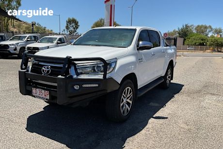 White 2018 Toyota Hilux Double Cab Pick Up Sr5 (4X4)
