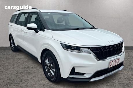 White 2022 Kia Carnival Wagon S