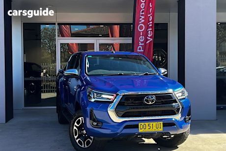 Blue 2020 Toyota Hilux Double Cab Pick Up Sr5 (4X4)