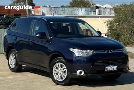 Blue 2013 Mitsubishi Outlander Wagon Ls (4X2)
