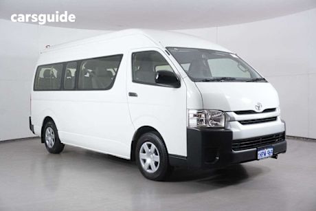White 2017 Toyota HiAce Bus Commuter (12 Seats)