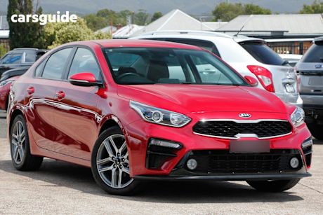 Red 2019 Kia Cerato Sedan Sport