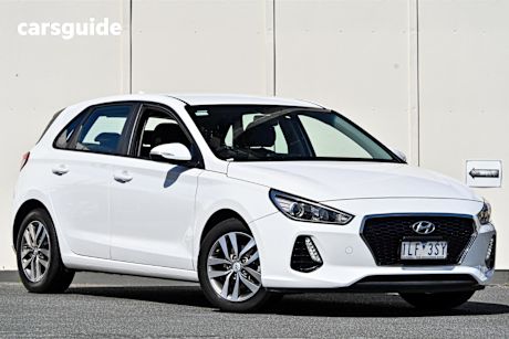 White 2017 Hyundai I30 Hatchback Active