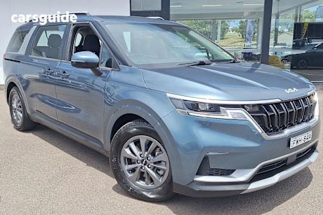 Blue 2022 Kia Carnival Wagon S