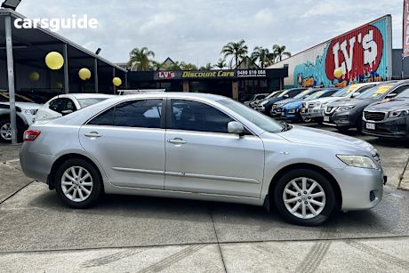 Silver 2010 Toyota Camry Sedan Altise