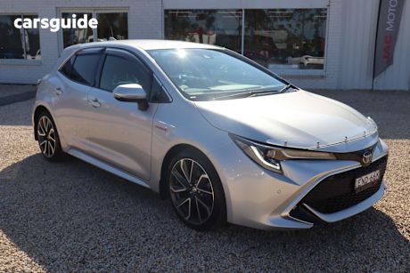 Silver 2020 Toyota Corolla Hatchback Zr Hybrid
