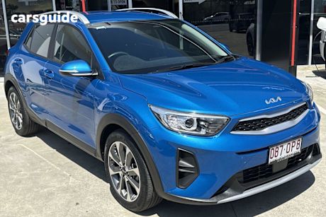 Blue 2022 Kia Stonic Wagon S