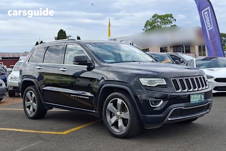 Black 2014 Jeep Grand Cherokee Wagon Limited (4X4)