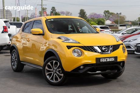 Yellow 2017 Nissan Juke Wagon St (Fwd)