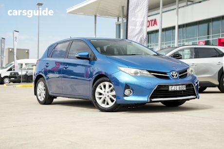 Blue 2012 Toyota Corolla Hatchback Ascent Sport