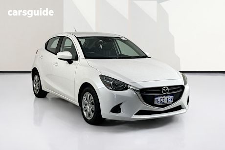 White 2017 Mazda 2 Hatchback Neo