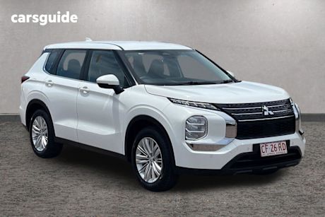 White 2023 Mitsubishi Outlander Wagon Es 5 Seat (Awd)