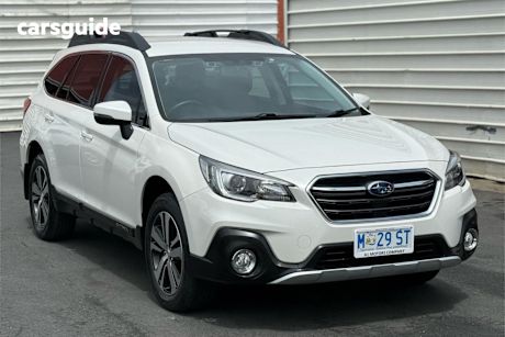 White 2019 Subaru Outback Wagon 2.5I