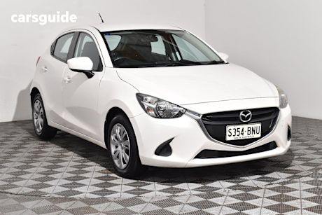 White 2017 Mazda 2 Hatchback Neo