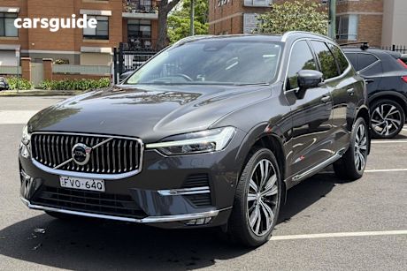 Grey 2021 Volvo XC60 Wagon B5 Inscription Mhev
