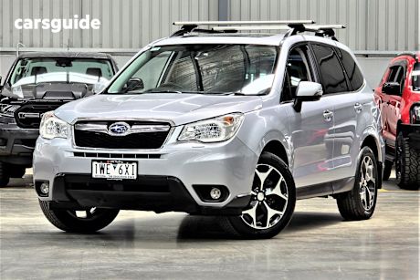 Silver 2015 Subaru Forester Wagon 2.0D-S