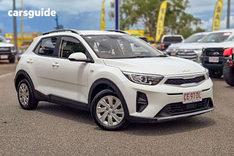 White 2022 Kia Stonic Wagon S