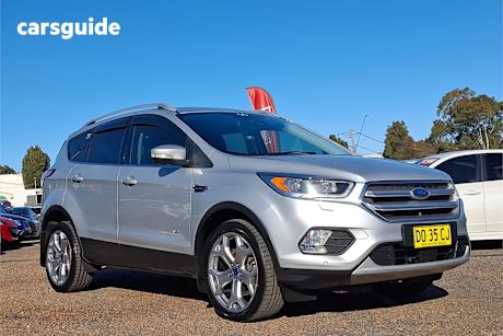 Silver 2017 Ford Escape Wagon Titanium (Awd)