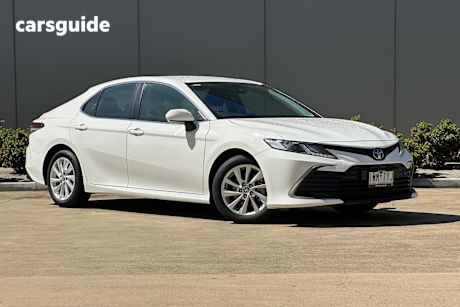 White 2022 Toyota Camry Sedan Ascent