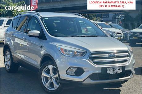 Silver 2017 Ford Escape Wagon Trend (Awd)