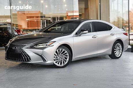 Silver 2023 Lexus ES300H Sedan Sports Luxury (Hybrid)