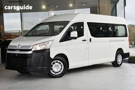 White 2020 Toyota HiAce Bus Commuter (12 Seats)