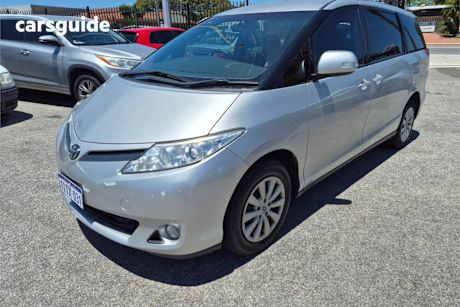 Silver 2017 Toyota Tarago Wagon Gli
